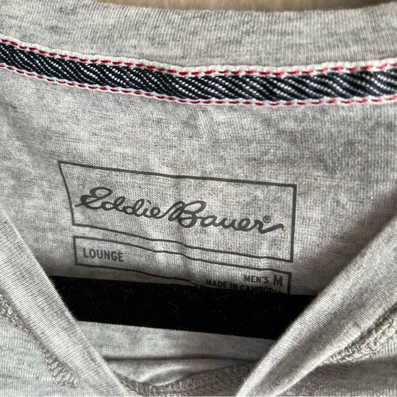 Men's Medium Eddie Bauer 2-Piece Lounge Set Tee Shirt & Shorts Gray & Navy - Picture 10 of 12